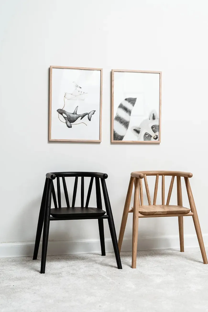 Storm Børnestol, sortlakeret eg fra Oaklings