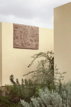 Structures 2.0 Tæppe, Volcano dust fra Massimo