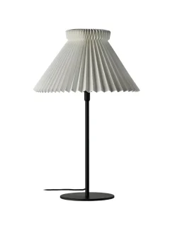 334T Bordlampe, buttermilk fra Le Klint