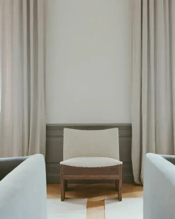 Tenon Lounge Chair, natural oak fra New Works