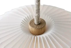 The Bouquet Pendel, large fra Le Klint