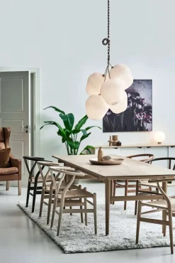 The Bouquet Pendel, large fra Le Klint