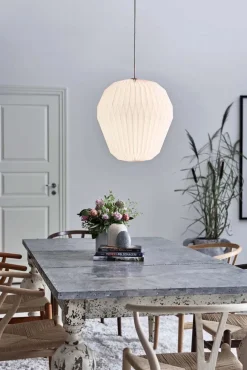 The Bouquet Pendel, medium fra Le Klint