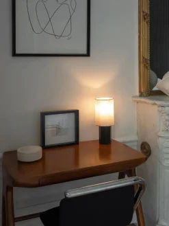 The Eight Over Eight Lamp Small, white marble fra Louise Roe