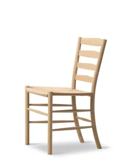 The Klint Chair, sortlakeret eg fra Fredericia Furniture