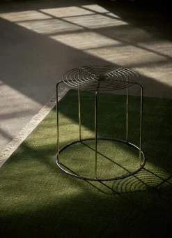 The Moor Rug AP6 240x240 fra &Tradition