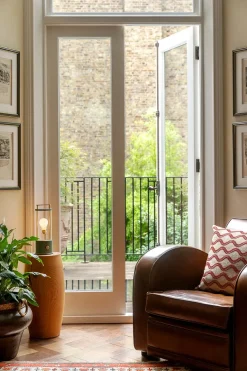 The Muse Portable Lampe, Candlenut White fra Tala