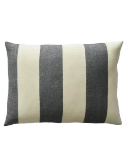 The Sweater Cushion, orange fra Silkeborg Uldspinderi