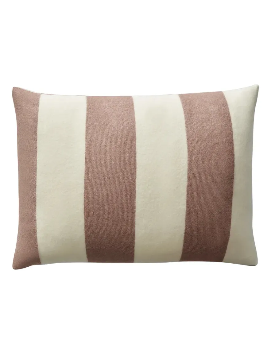 The Sweater Cushion, orange fra Silkeborg Uldspinderi
