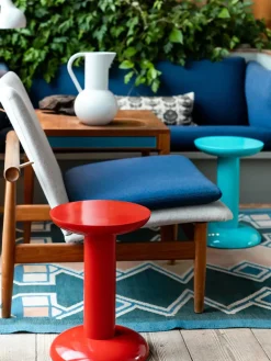 Thing Sidebord/Skammel, carmine red fra raawii