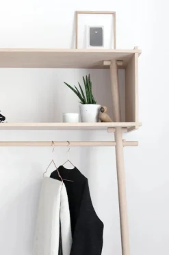 Töjbox Wardrobe, small fra Woud