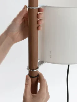 TMM Gulvlampe, eg fra Santa and Cole