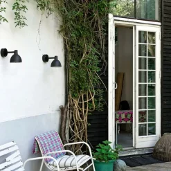 Toldbod 155 væglampe fra Louis Poulsen