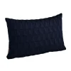 Trapez Pude 60x40 i midnight blue af Arne Jacobsen