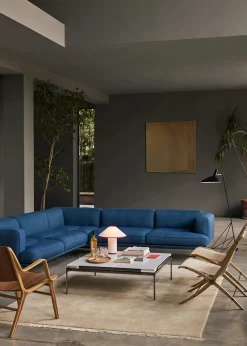 Tripod HM8 Gulvlampe af Hvidt & Mølgaard