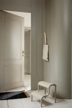 Up Step Stool fra Ferm Living