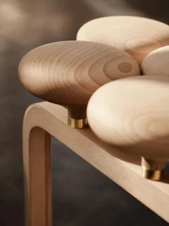 Utzon Stool fra Fritz Hansen