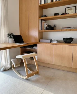 Variable Balans Stol, light brown wood fra Variér