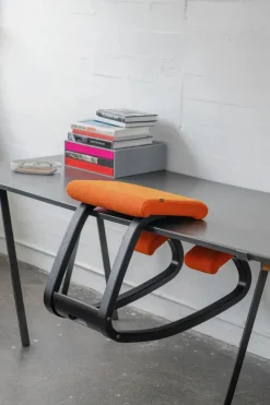 Variable Stol, light brown/vidar fra Varier Furniture