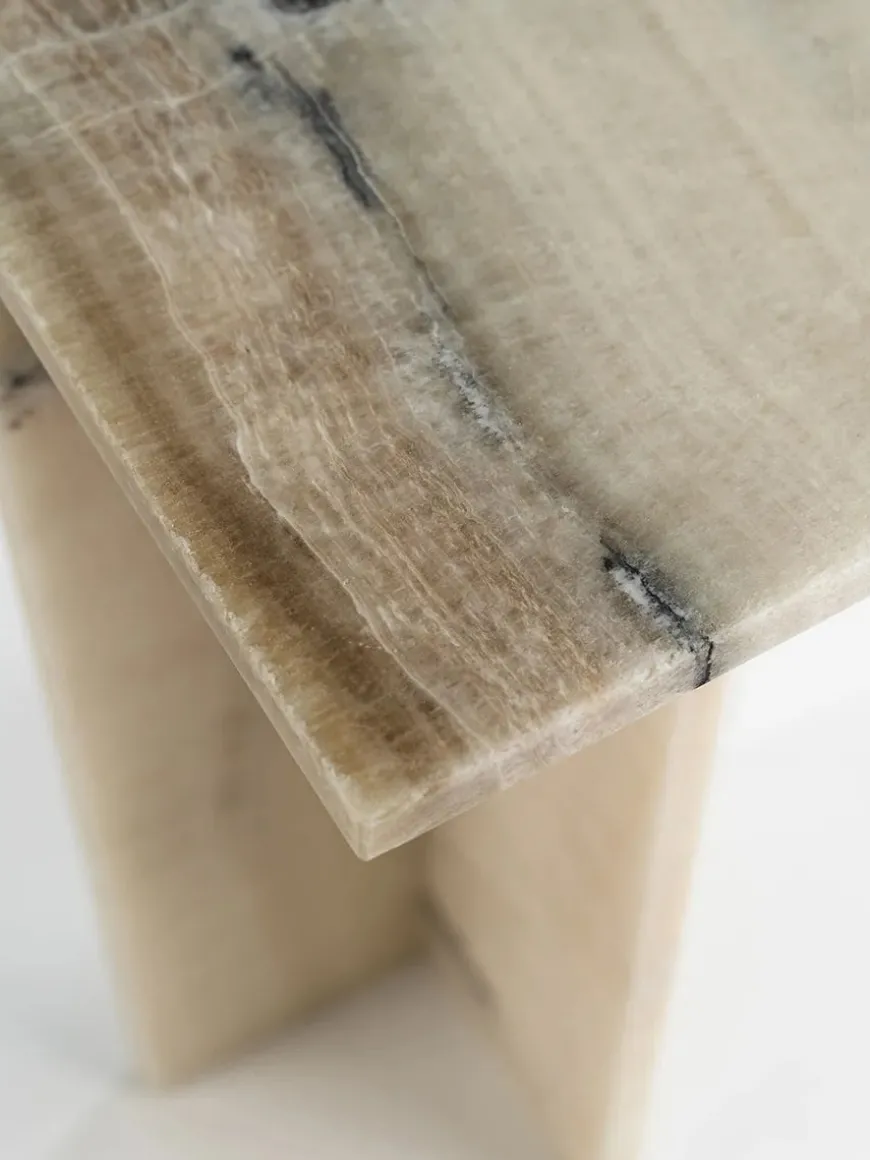 Venus Sidebord fra Wabi Sabi Nordic