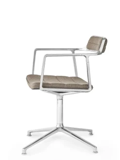 VIPP452 Swivel Chair, camel læder fra Vipp