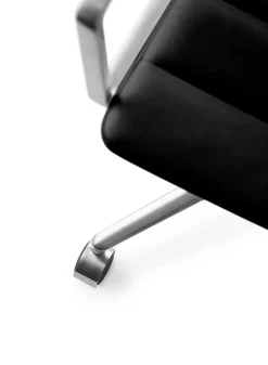 VIPP452 Swivel Chair m/hjul, bosco grøn læder fra Vipp