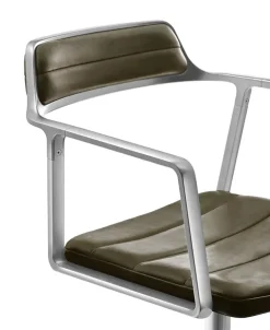VIPP452 Swivel Chair m/hjul, sort læder fra Vipp