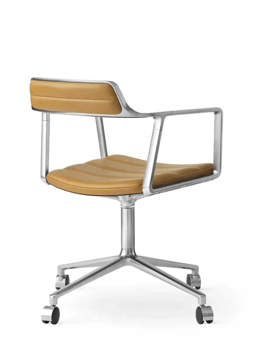 VIPP452 Swivel Chair m/sort stel & hjul, sort læder fra Vipp