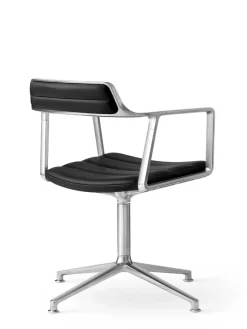 VIPP452 Swivel Chair m/sort stel, sort læder fra Vipp