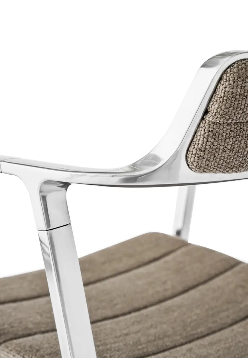 VIPP452 Swivel Chair, sort læder fra Vipp