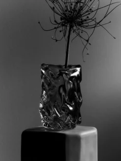 Virelle Vase Clear, H18 fra Ferm Living