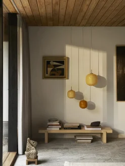 VL45 Radiohus Pale Rose Pendel 250 fra Louis Poulsen