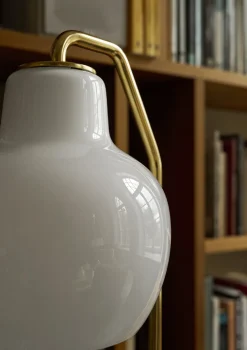 VL Ringkrone Gulvlampe fra Louis Poulsen