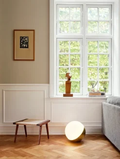 VL Studio bord/gulv fra Louis Poulsen