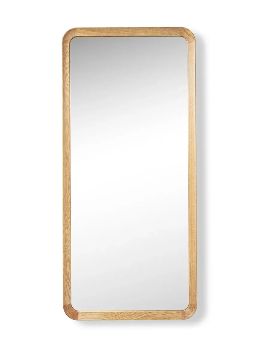 VLA62 Radiohusspejl fra Carl Hansen & Søn