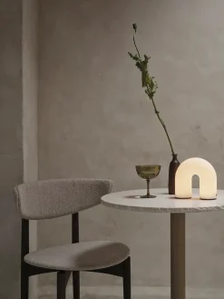 Vuelta Floor Lamp fra Ferm Living