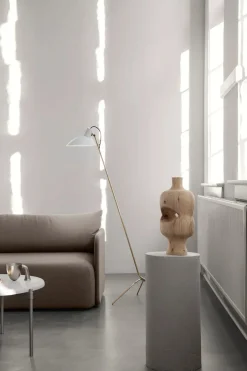 VV Cinquanta gulvlampe fra Astep