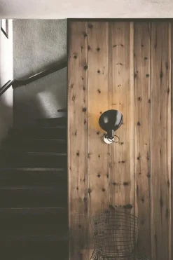 VV Cinquanta væglampe fra Astep