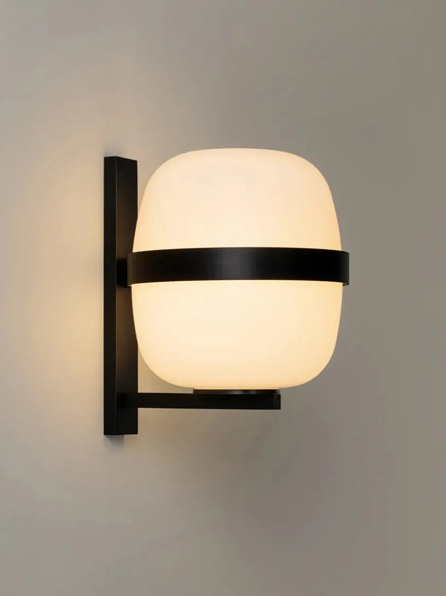 Wally Cesta Væglampe fra Santa and Cole