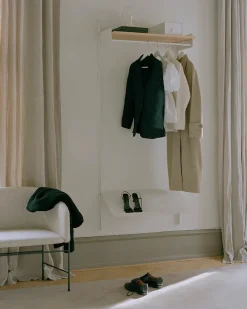 Wardrobe Shelf 1 fra New Works