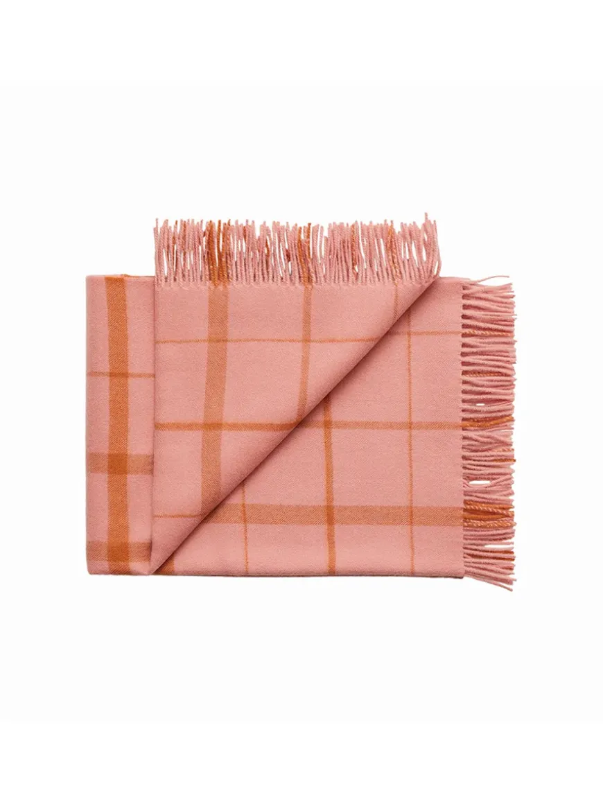 Warp & Weft Plaid, raw white/lilac fra Silkeborg Uldspinderi