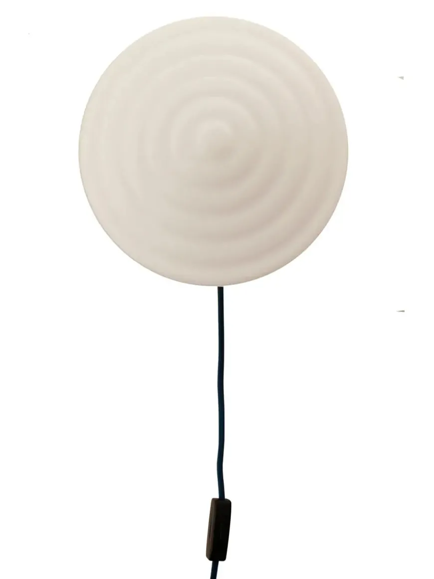Whipped Wall Lamp, pure green fra LEO Objects