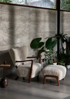 Wulff lænestol inkl. skammel- Karakorum 003 fra &Tradition