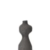 Yara Vase Medium, rustic iron fra Ferm Living