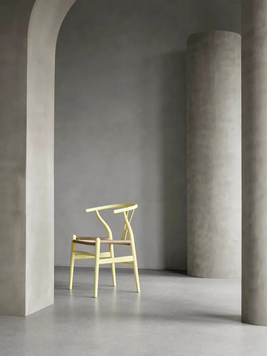 Y-stol CH24 Soft Black af Hans J. Wegner