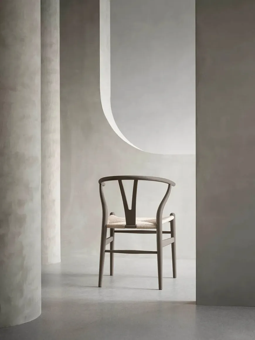 Y-stol CH24 Soft Olive Green af Hans J. Wegner