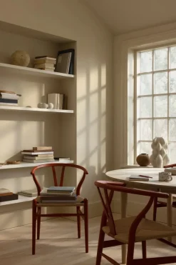 Y-stol CH24 Soft Pewter af Hans J. Wegner