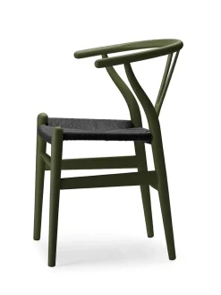 Y-stol CH24 Soft Pewter med sort flet af Hans J. Wegner