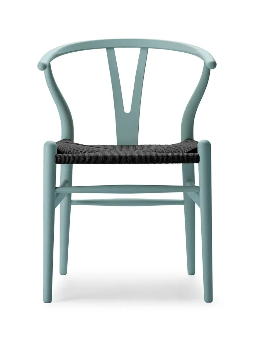 Y-stol CH24 Soft Slate med sort flet af Hans J. Wegner