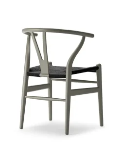 Y-stol CH24 Soft Terracotta med sort flet af Hans J. Wegner